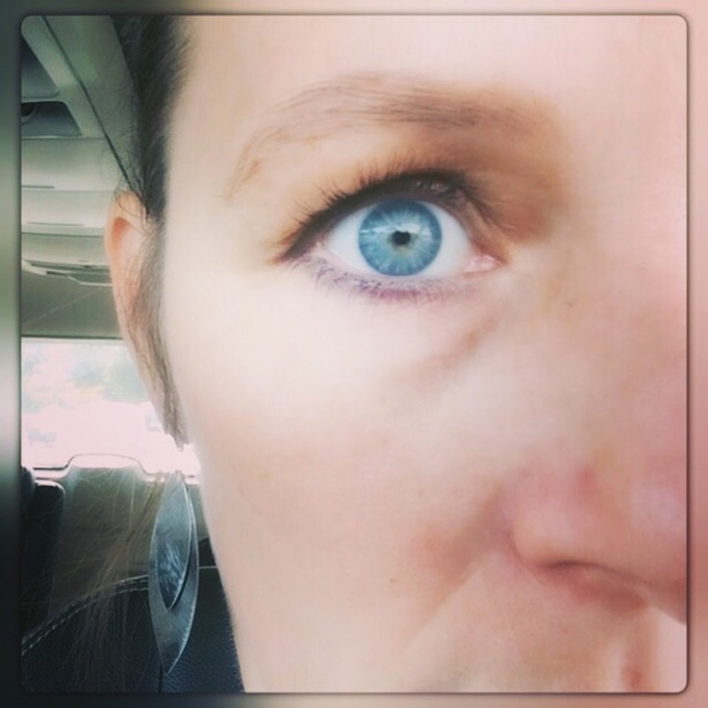 Meet your Posher, Elizabeth