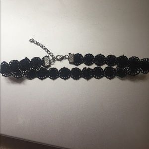 Flower pattern black chocker