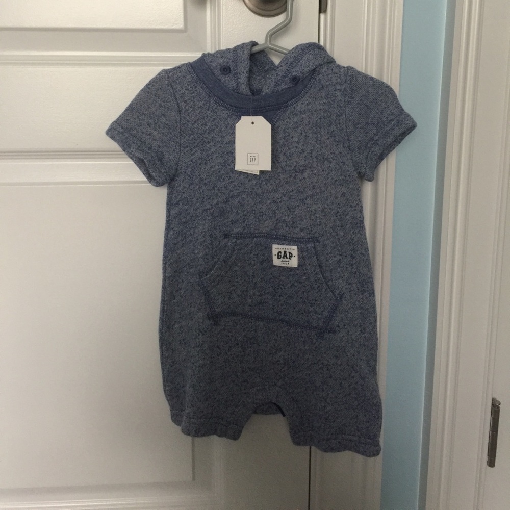 Baby boy GAP blue one piece shorts with hood NWT
