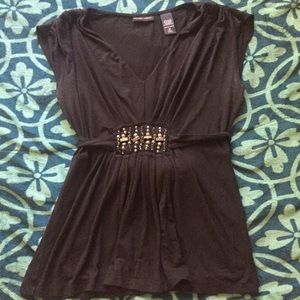 3 for $10 🍭Embellished black shirt, tie back