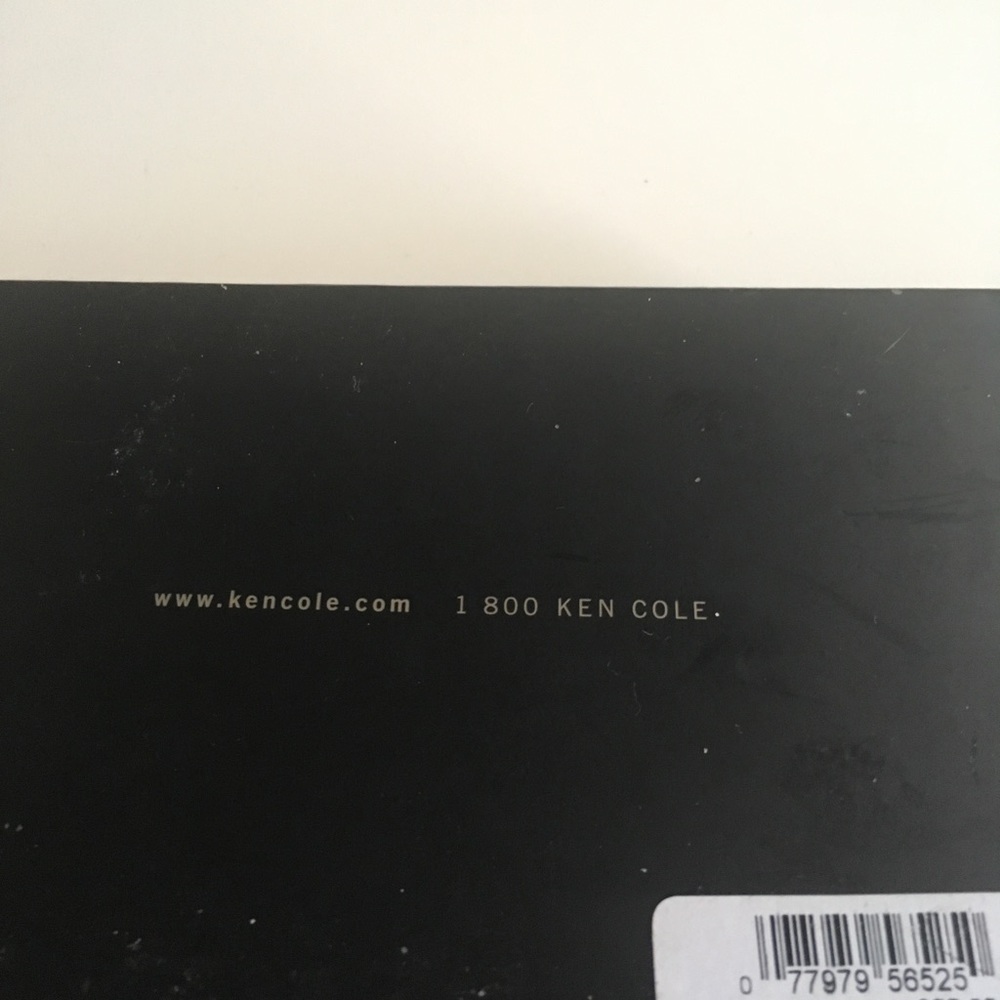 Kenneth Cole wallet - Picture 4 of 4