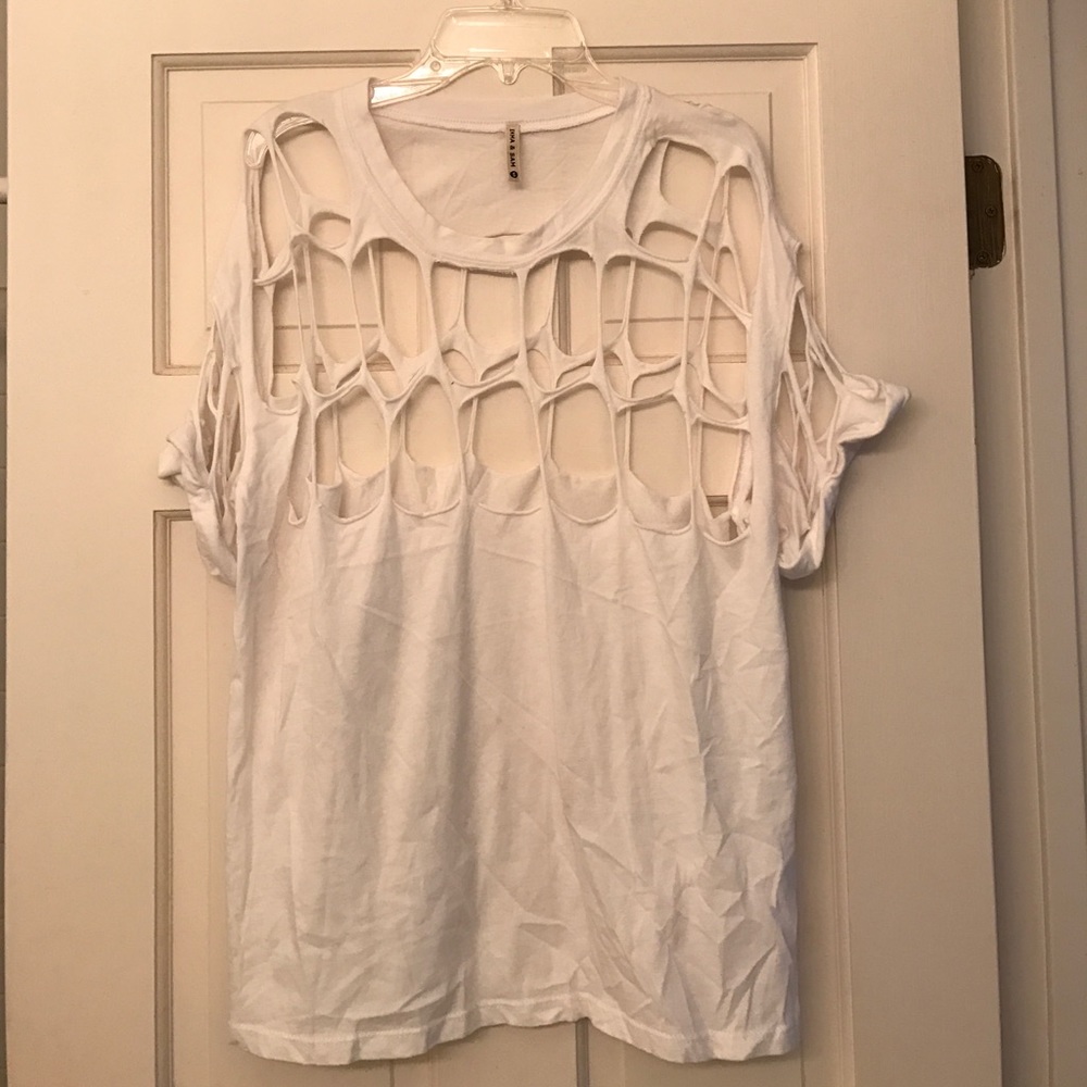 Emma & Sam Cutout White Cotton Tank