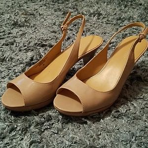 $$  Nude heels - great shade
