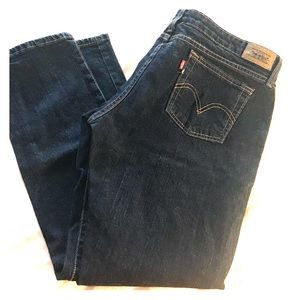 Levi’s Straight Leg Jeans