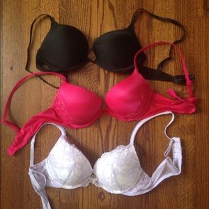 3 Victoria secret push up bras