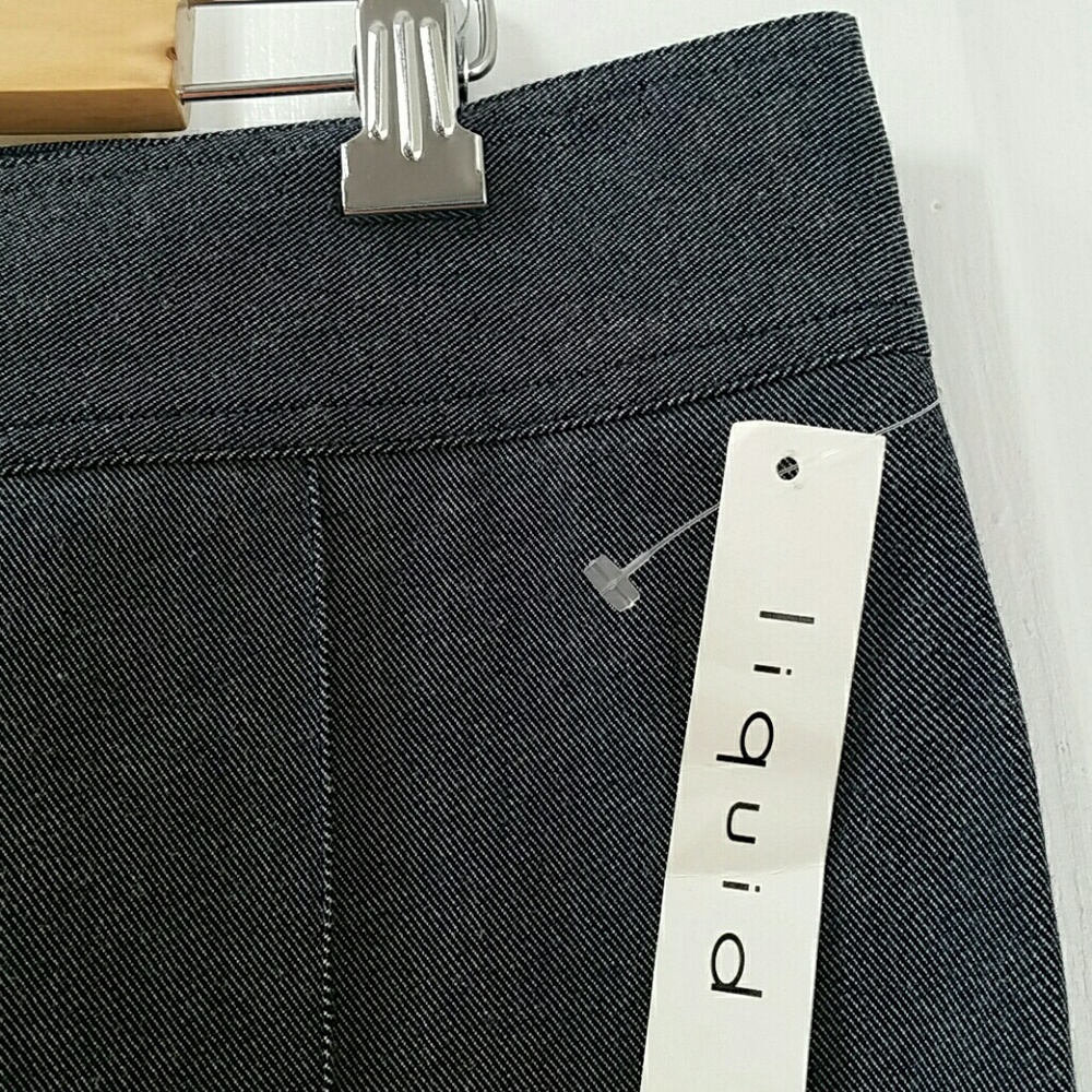 NWT Liquid stretchy pants size 4 - Picture 2 of 5