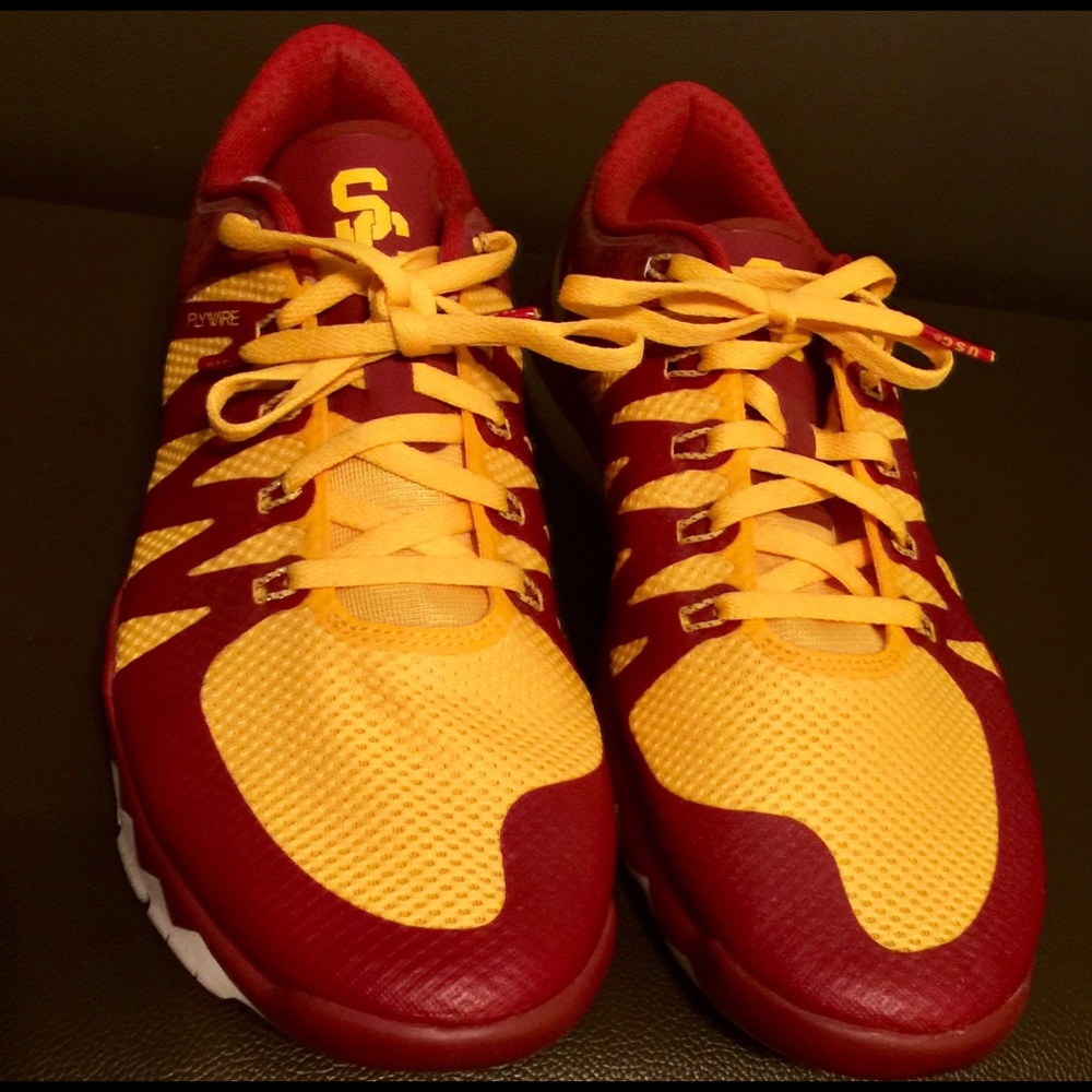 USC Nike Free Trainer