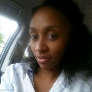 Meet your Posher, Jazmin