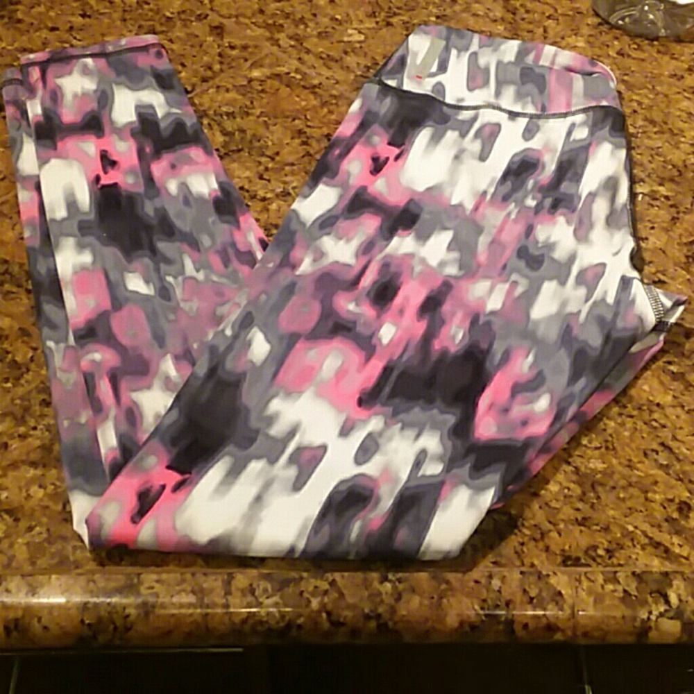 Zella athletic leggings