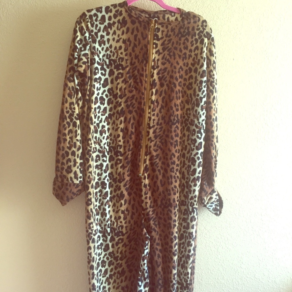 Super cute long leopard cheetah onesie