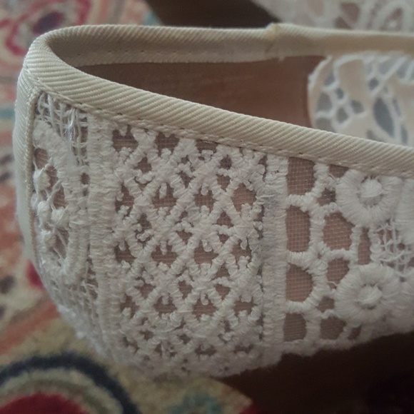 shoes - Picture 5 of 5