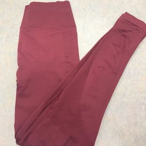 🍋 Lululemon Zone In Tight 🍋