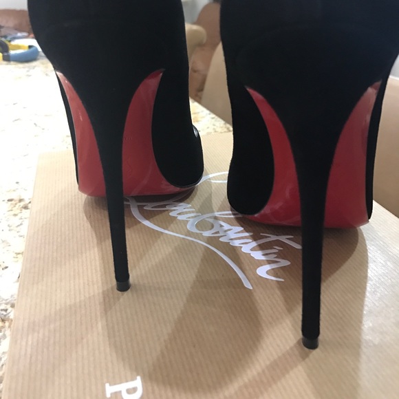 ๐๐SOLD๐๐So Kate 120 Suede - Picture 2 of 6