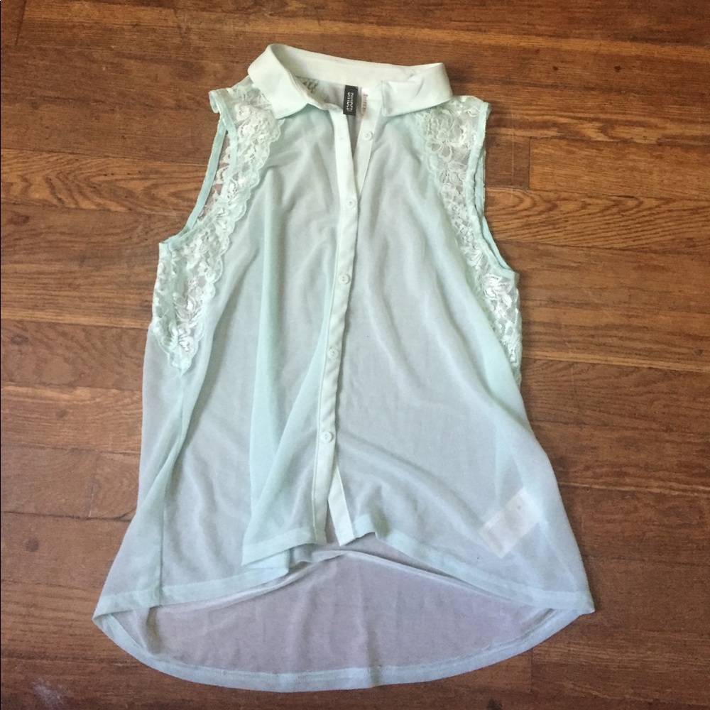 Cute blouse