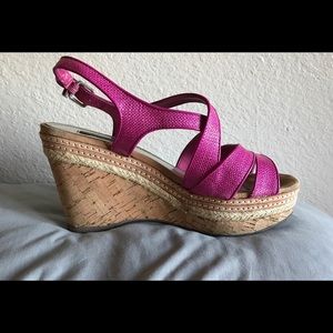 White House black market wedges