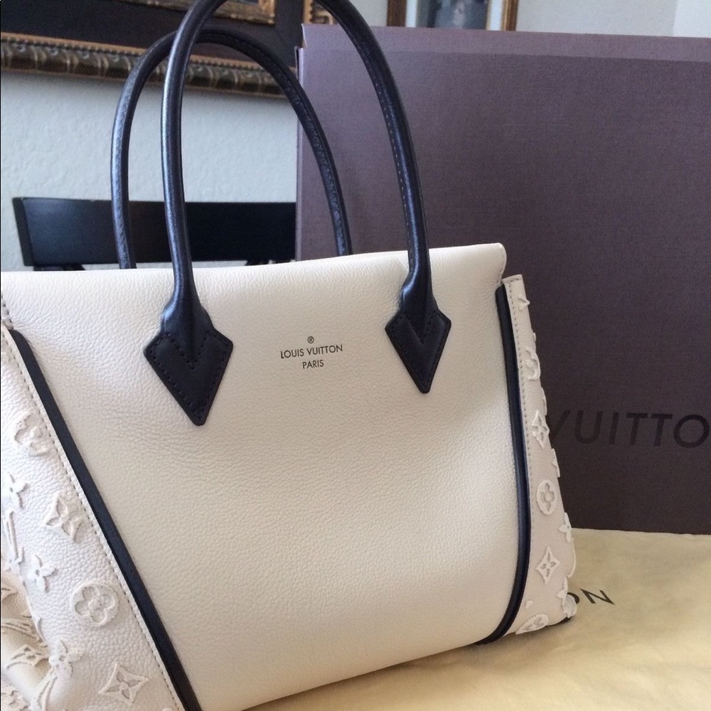 Louis Vuitton Handbag