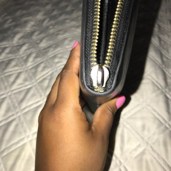 Black leather coach wallet - Picture 3 of 5