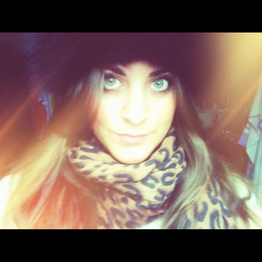 Meet your Posher, Francesca