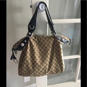 Authentic Gucci hobo bag for @closetfreek1