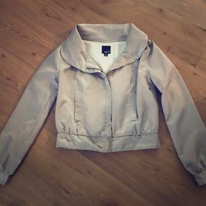 Trendy women's lightweight satin jacket