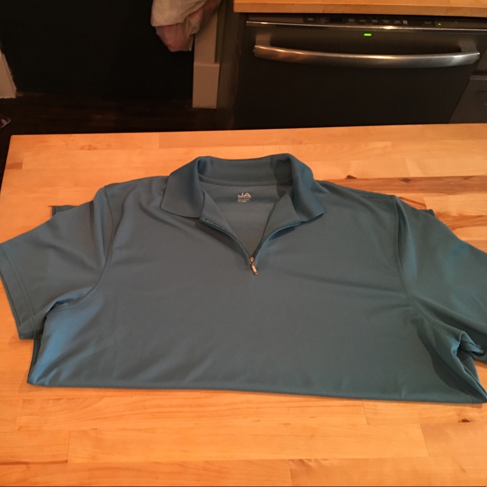 Men's collar shirt