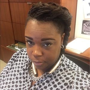 Meet your Posher, Delaunda