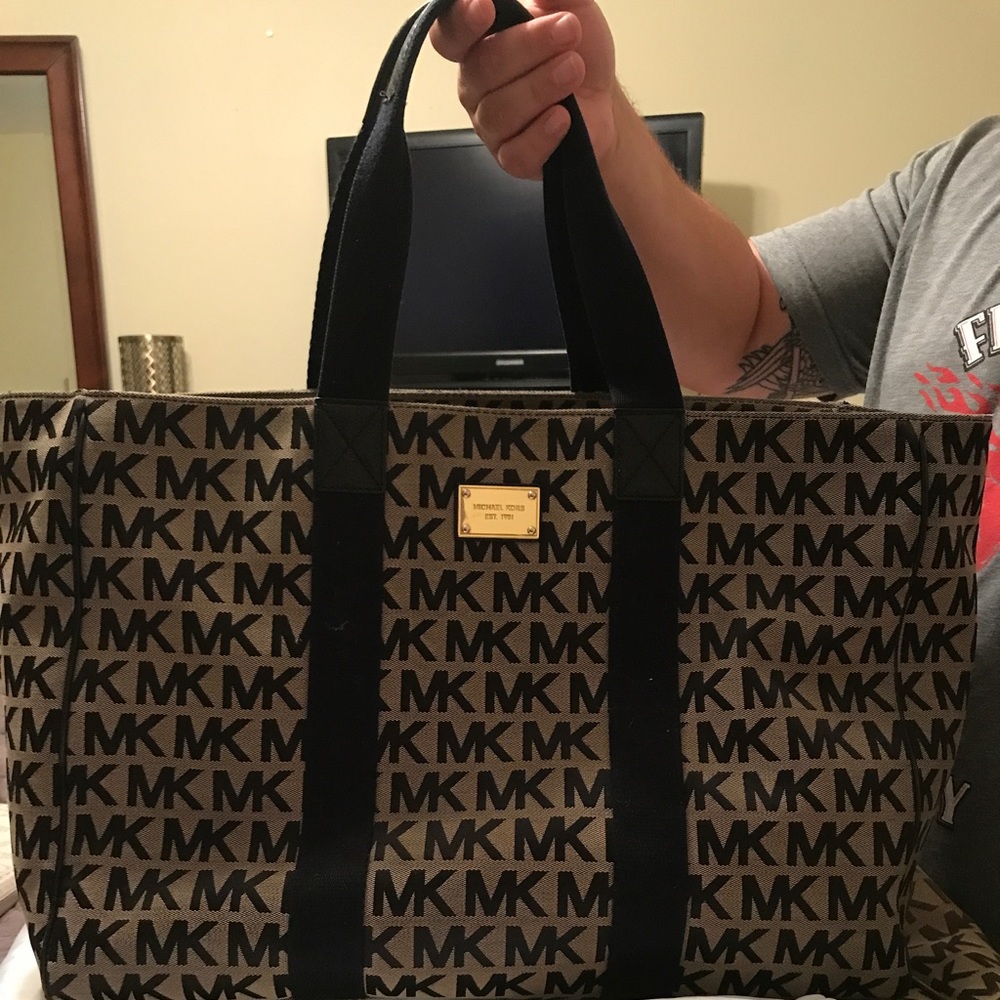 Michael Kors weekend tote