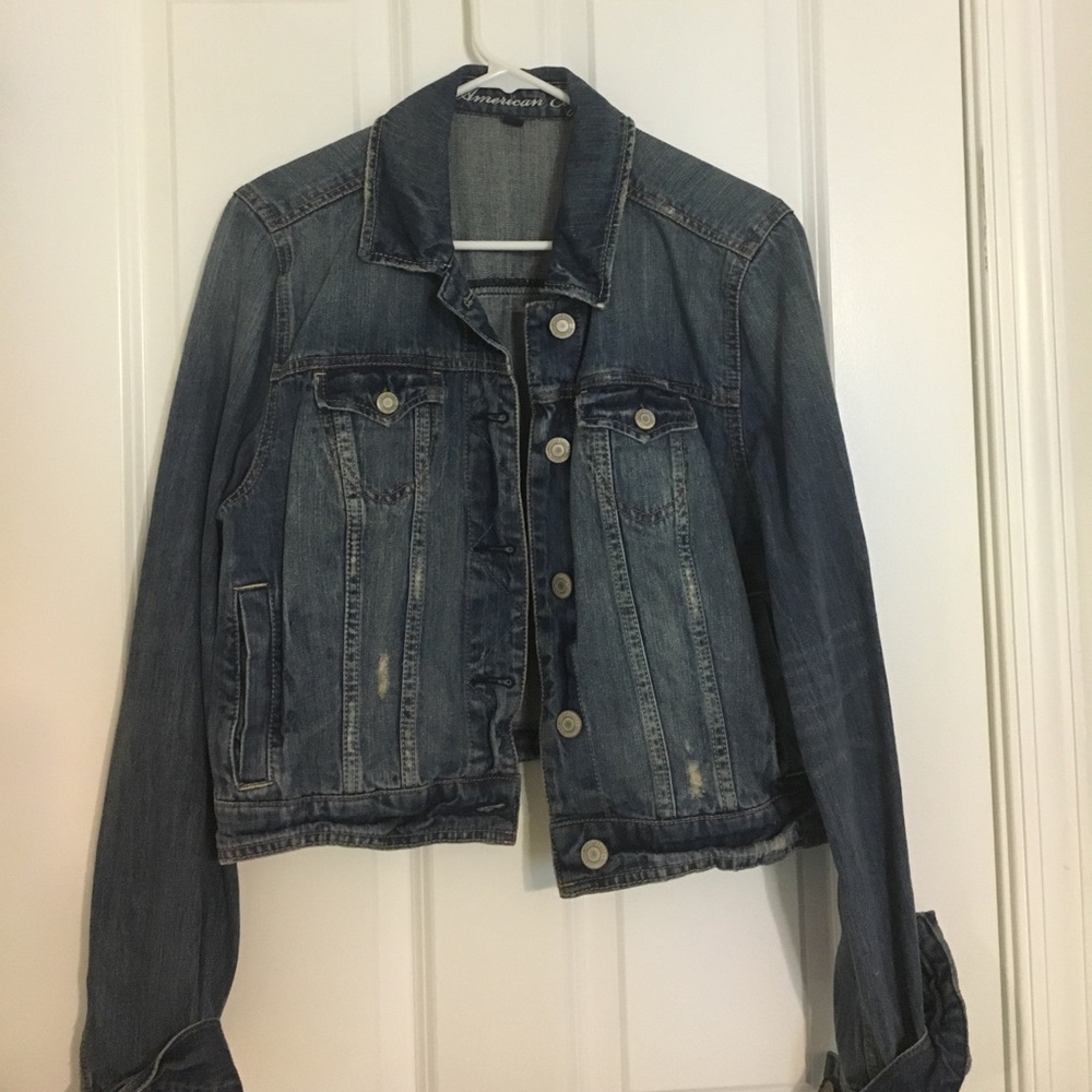 American eagle 🦅 jean jacket in extra large.