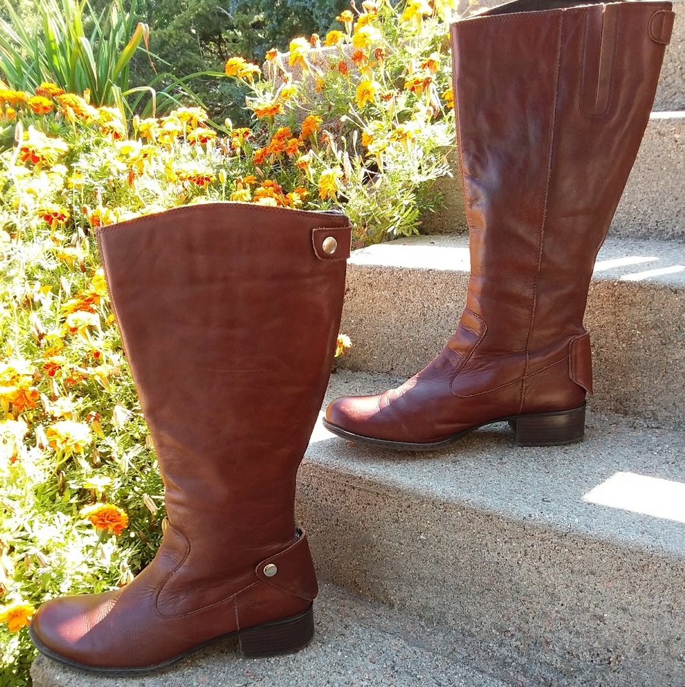 BORN tall boots
