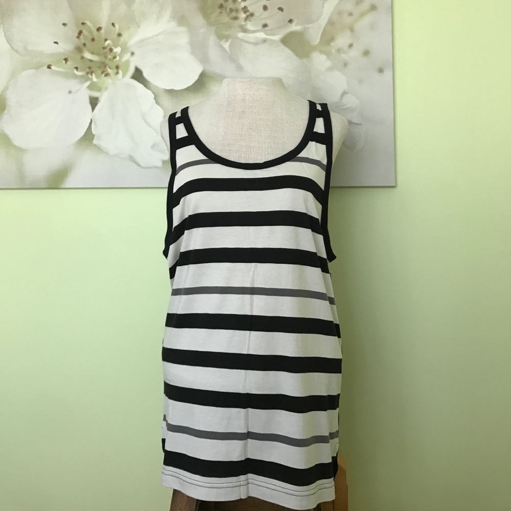 Alternative Apparel Sleeveless black Top, sz M