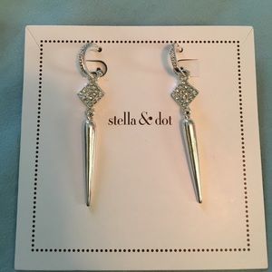 Silver Stella & Dot multi-wear earrings