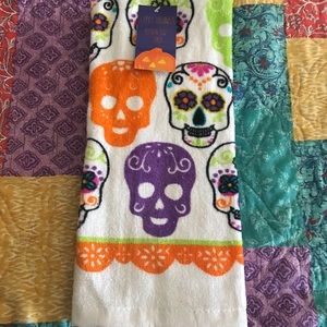 SUGAR SKULL HAND TOWELS SET OF 2