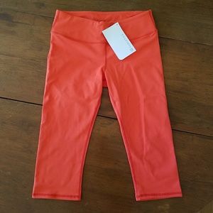 Fabletics Salar Crop - XS/Poppy