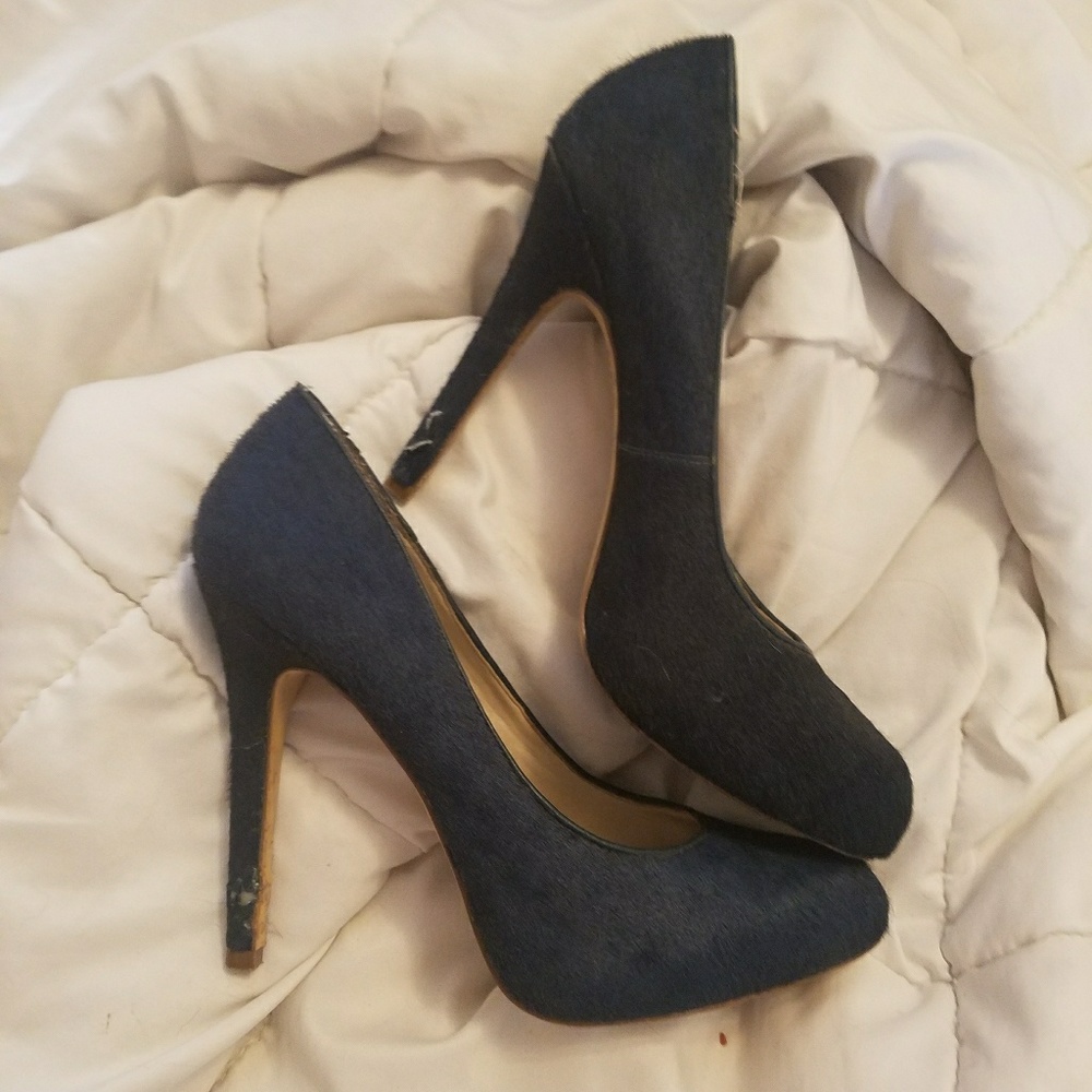 Blue Mohair pumps