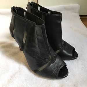 JESSICA SIMPSON Peep Toe Booties