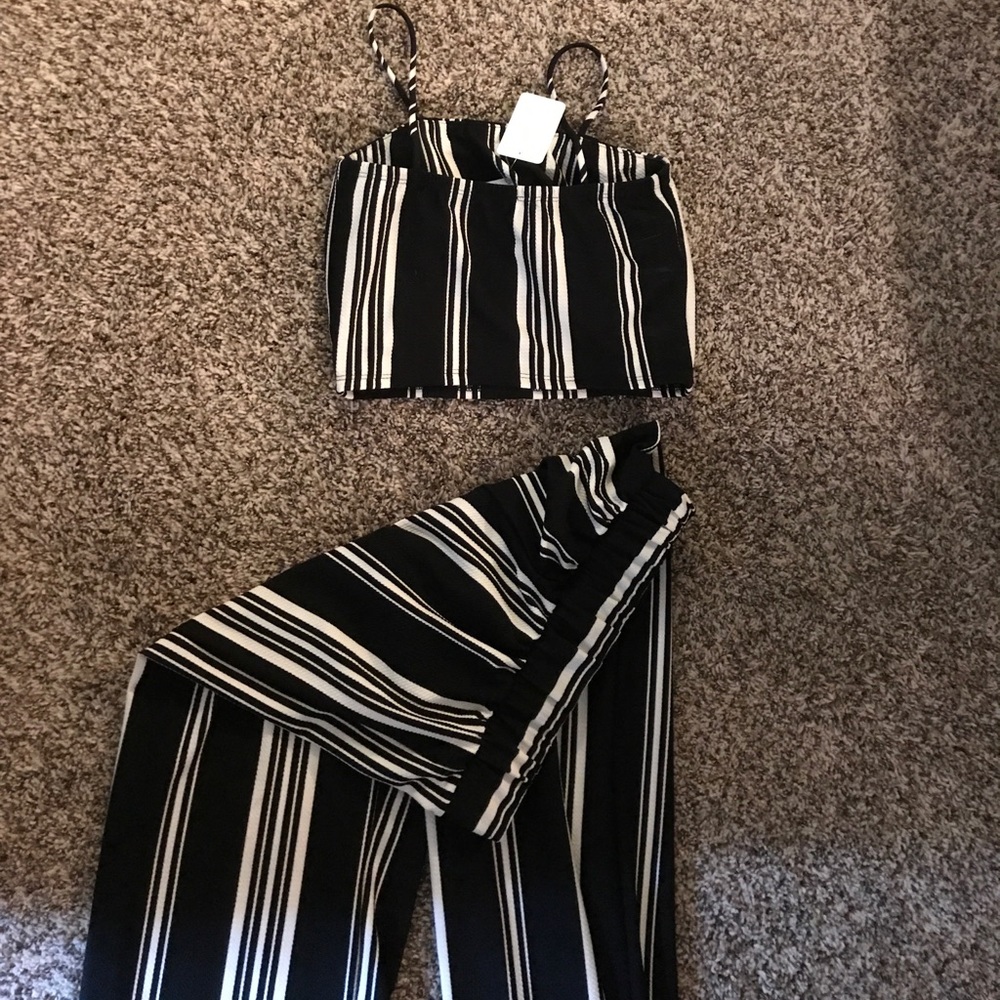 NWT black and cream two piece pant set - Picture 4 of 4
