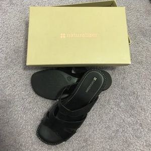 Naturalizer Black Sandal. Size 81/2. Like New.