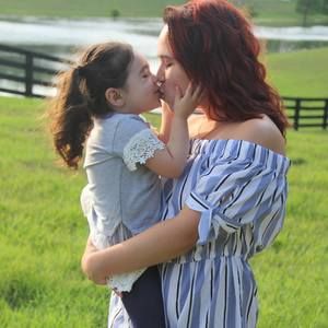 Meet your Posher, Sapphire