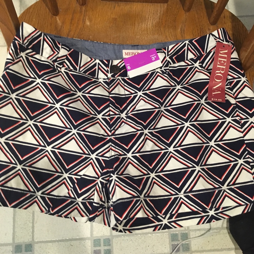 Patterned shorts