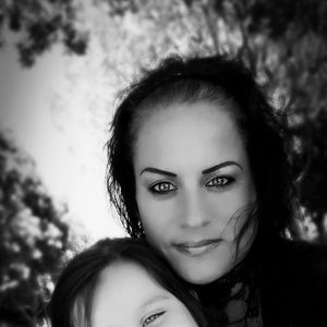 Meet your Posher, Corina