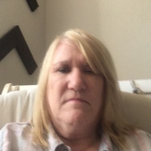 Meet your Posher, Joni