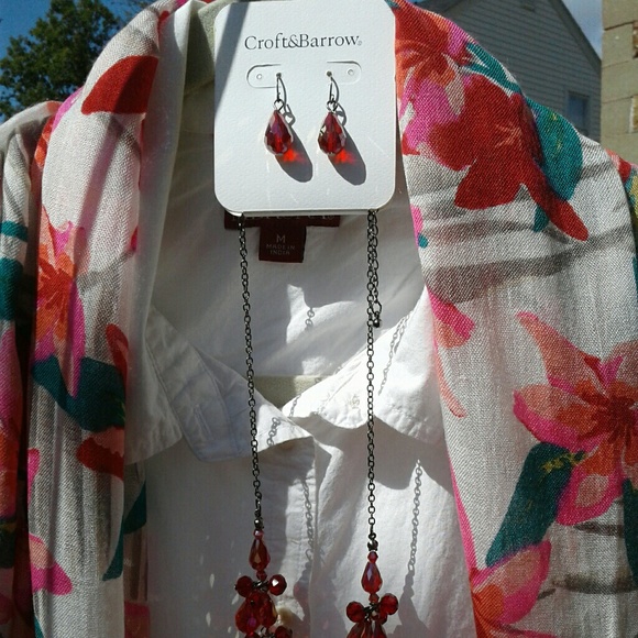 Croft & Barrow necklace/earring set - Picture 3 of 3