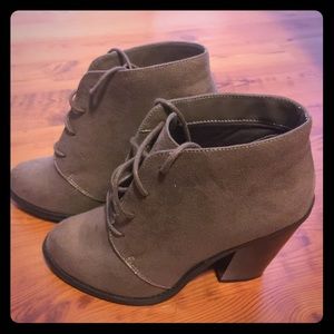 Lace up booties never wore