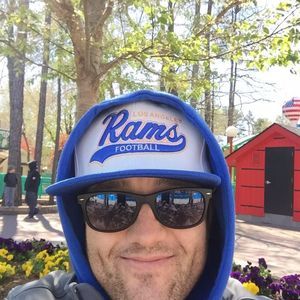 Meet your Posher, Dan