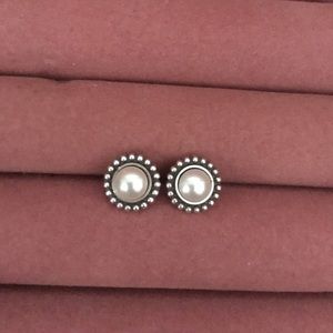 Brighton pearl earrings