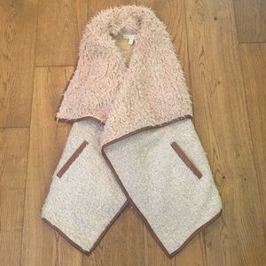 Urban Outfitters “Staring At Stars” Sherpa Vest