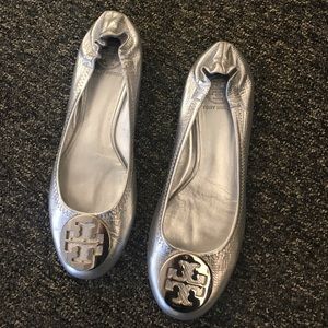Tory burch flats-size 8!