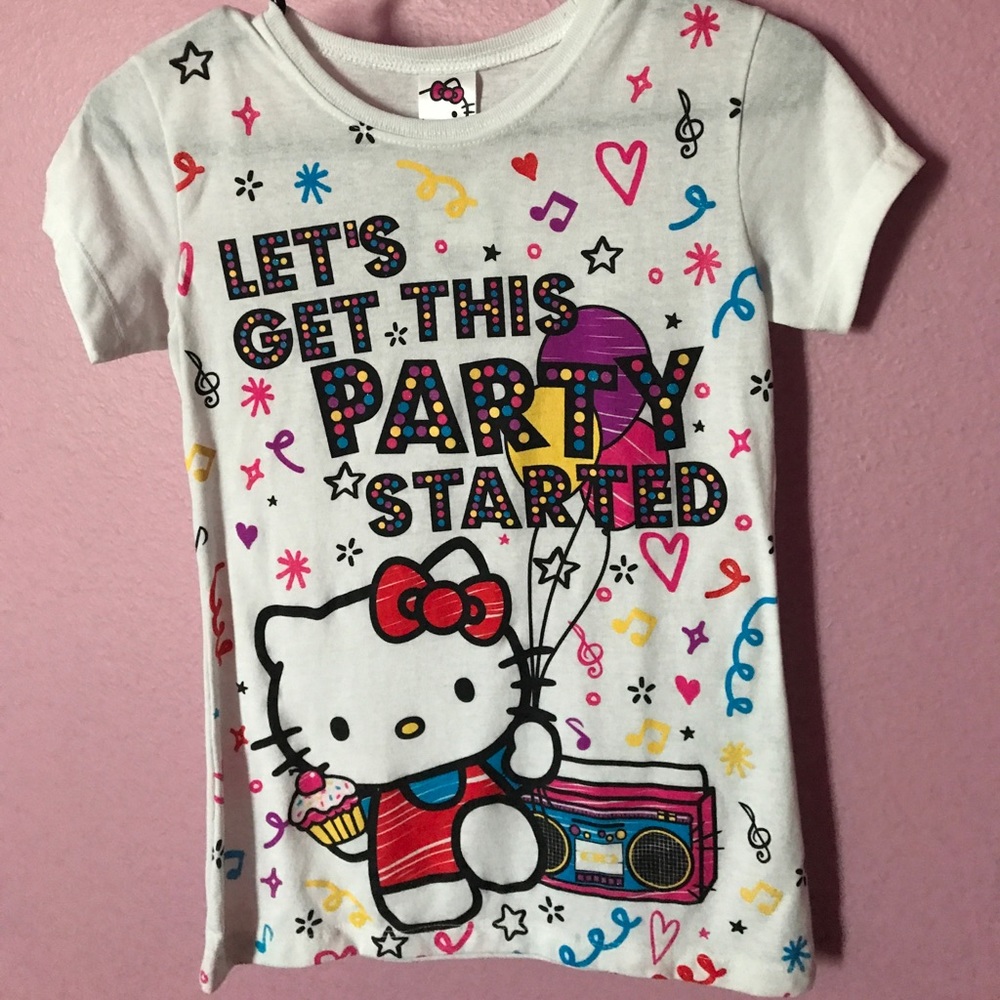 NWT Cute hello kitty shirt