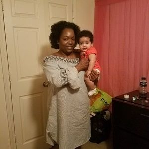 Meet your Posher, Monique