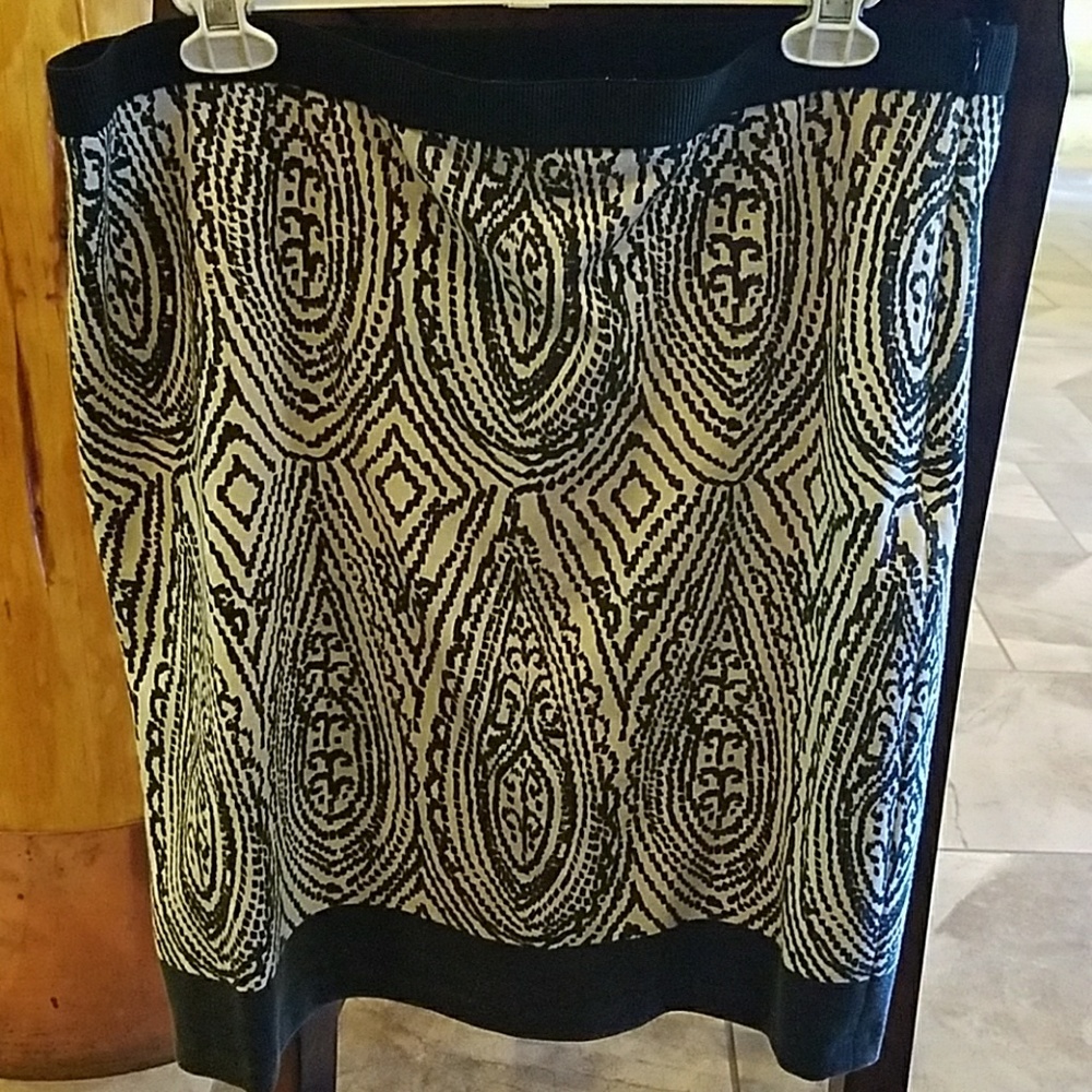 Raefella skirt